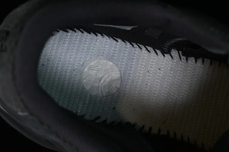 All Categories Ad Yeezy Coconut Series G Version Ad Yeezy Boost 700 V2 "Utility Black" FV5304 Kanye Coconut 700 3M Reflective Running Shoes